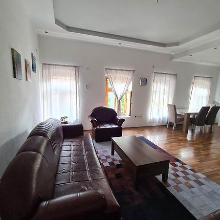 Stan Mostar-Mostovi Экстерьер фото